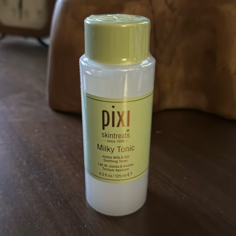 PIXI Skintreats Milky Tonic 4.2 Ounce NEW